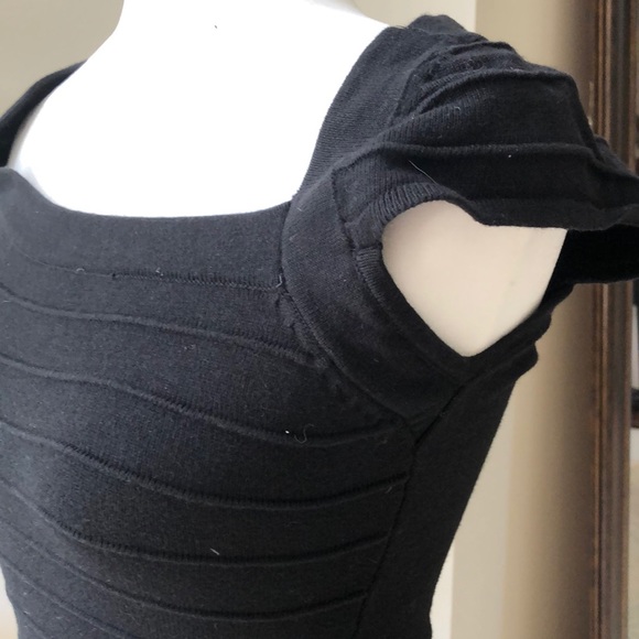 Guess Ribbed Top - Picture 3 of 4